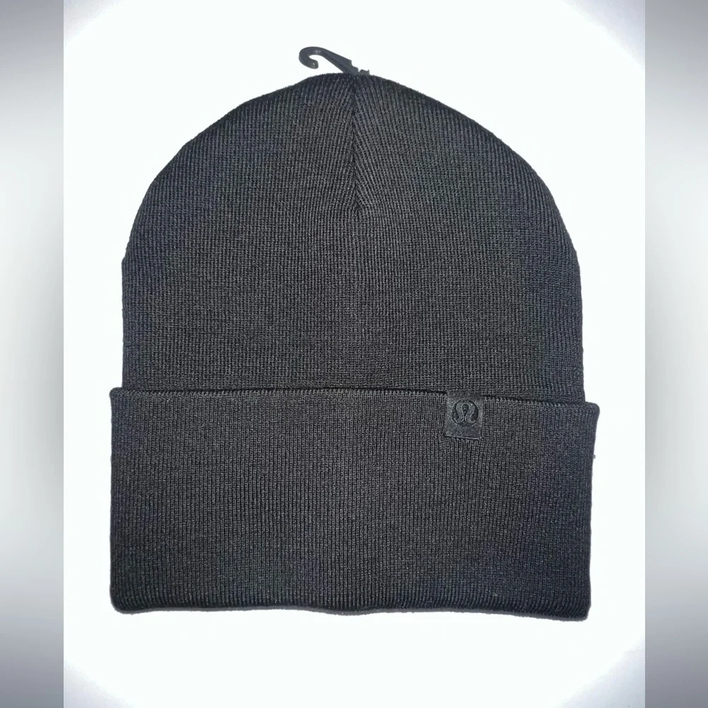 Lululemon Warm Revelation Beanie Black O/S